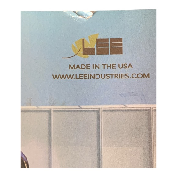 GARDEN and GUN Magazine August September 2022 The Southern Food Issue Restaurant - Picture 3 of 4